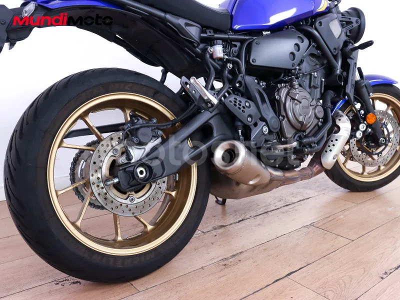 Yamaha XSR700 - Vista 4