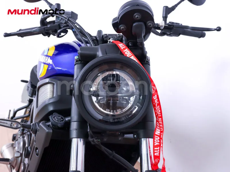 Yamaha XSR700 - Vista 5