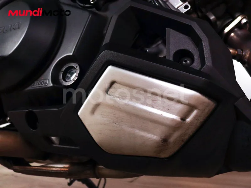 Suzuki V-Strom 1000 - Vista 23