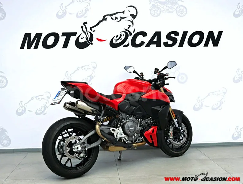 Ducati Streetfighter V2 - Vista 3