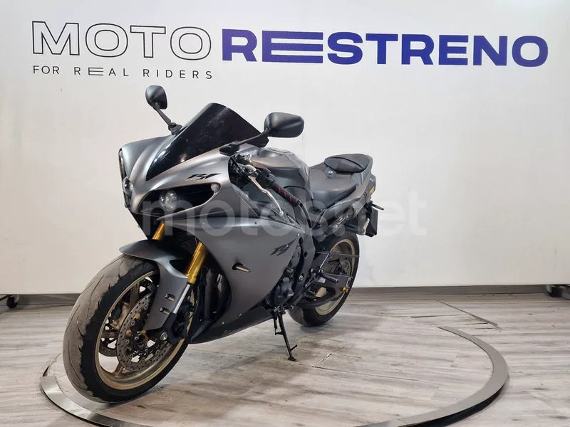 Yamaha YZF-R1 8995 € 2014 Alicante - 1