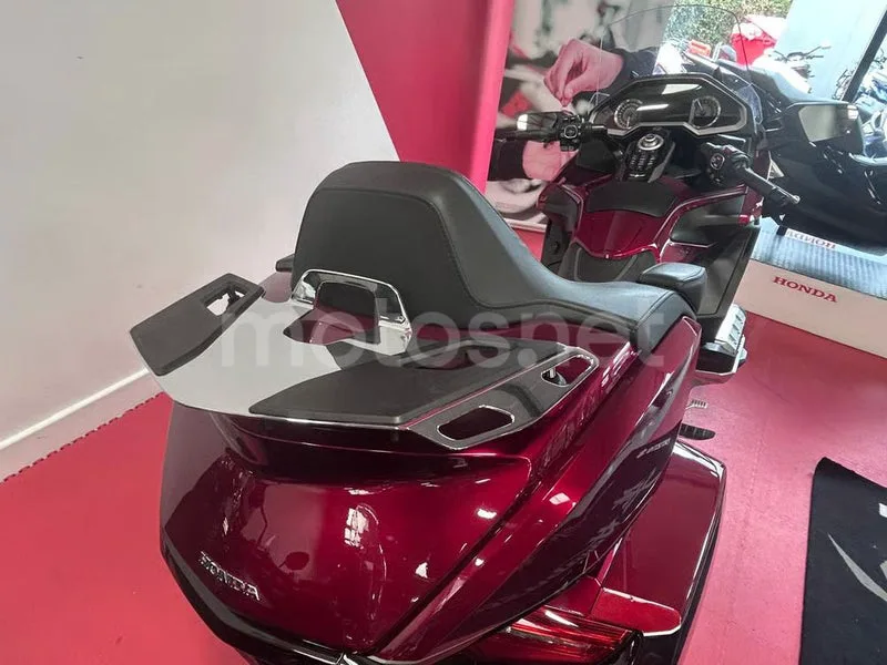 Honda Gold Wing - Vista 5