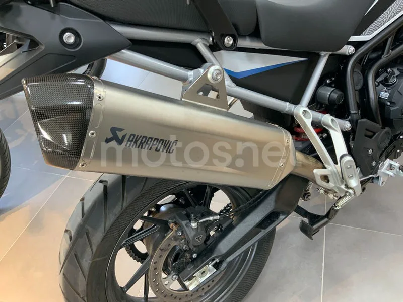 Triumph Tiger 900 - Vista 3