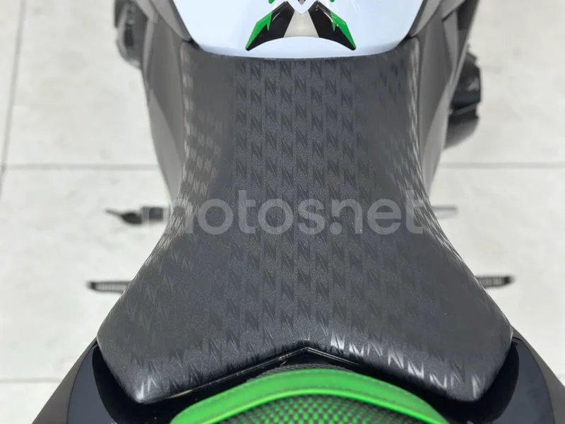 Kawasaki Z800 - Vista 9
