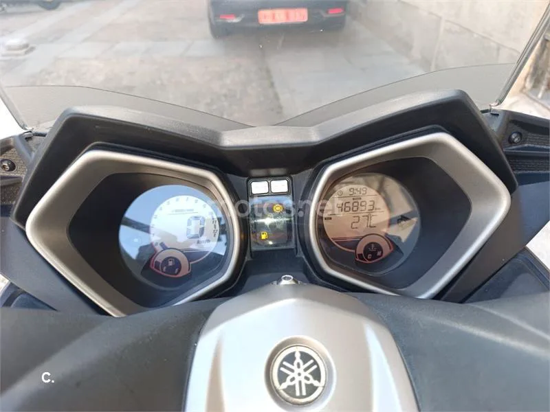 Yamaha XMAX 125 - Vista 7
