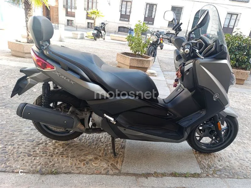 Yamaha XMAX 125 - Vista 8