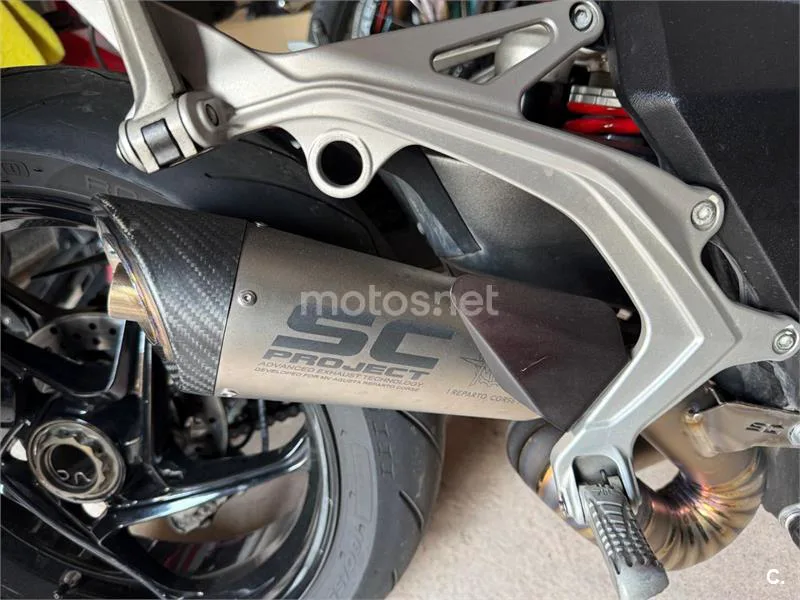 MV Agusta Brutale - Vista 3