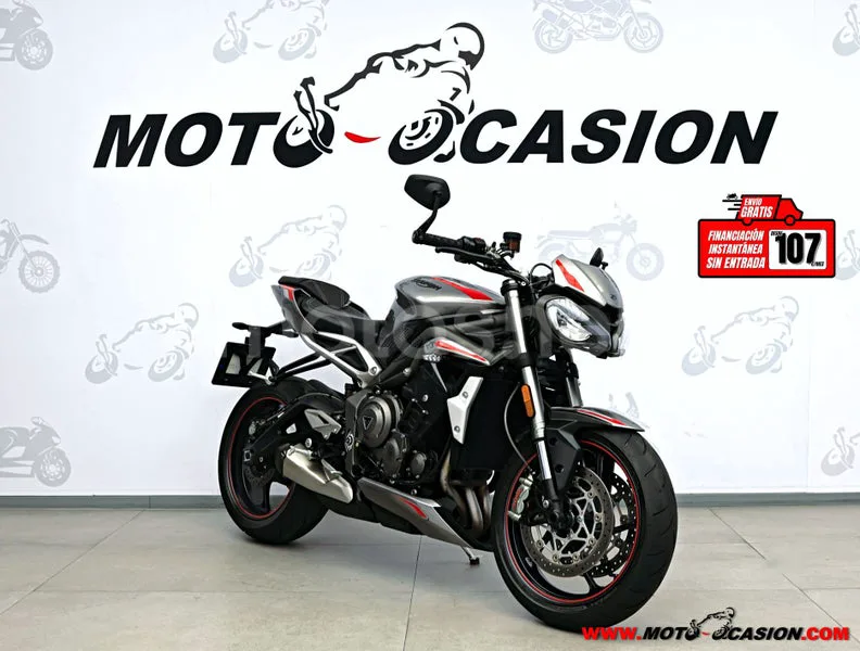 Triumph Street Triple 765 6500 € 2021 Toledo - 1