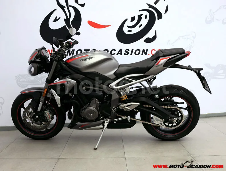 Triumph Street Triple 765 - Vista 6