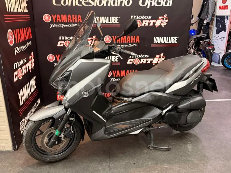 Yamaha XMAX 250 - Vista 3