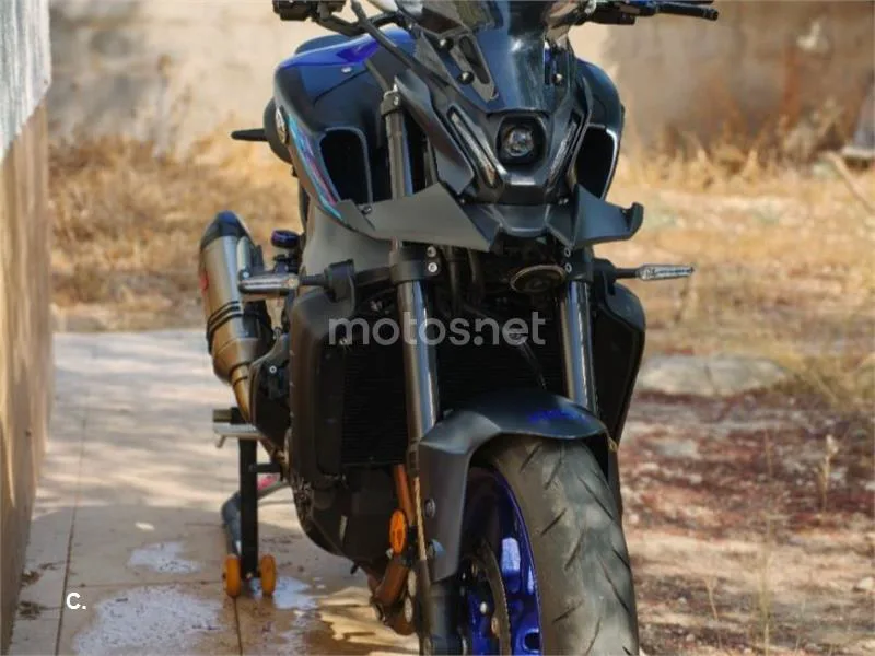 Yamaha MT-09 8000 € 2023 Alicante - 2