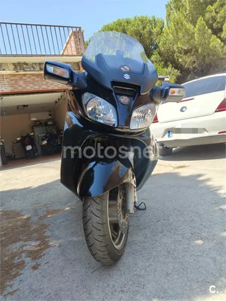 Suzuki Burgman 650 Executive - Vista 4