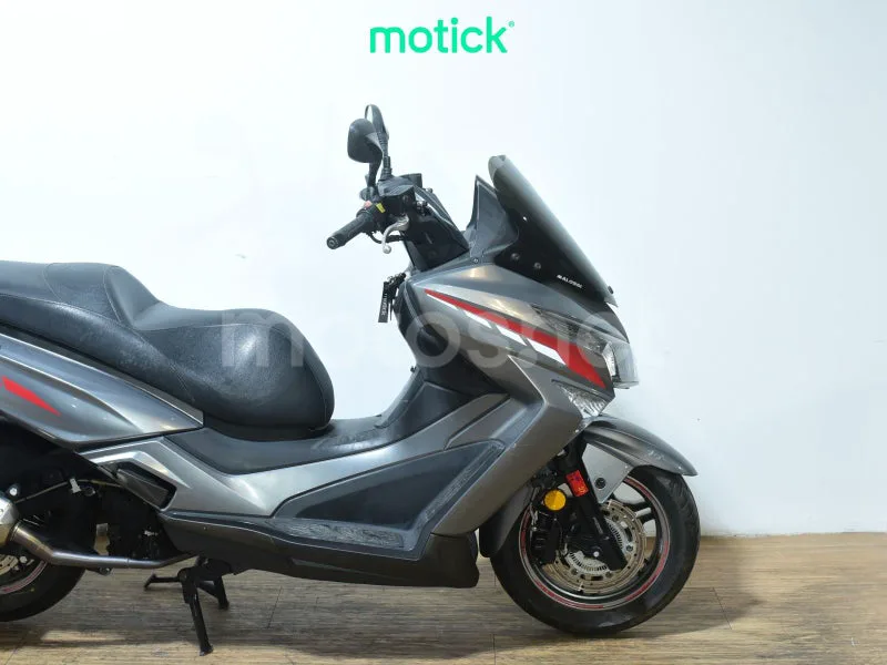 Kymco Grand Dink 125 - Vista 4