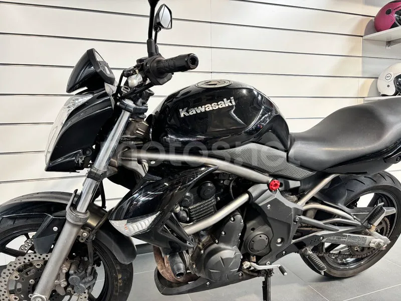 Kawasaki ER-6n - Vista 8