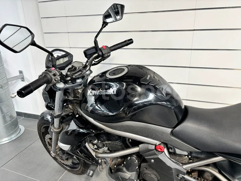 Kawasaki ER-6n - Vista 9