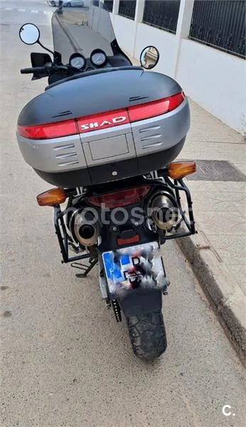 Honda XL1000V Varadero - Vista 5