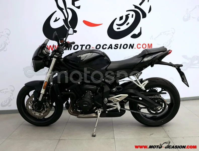 Triumph Street Triple - Vista 7