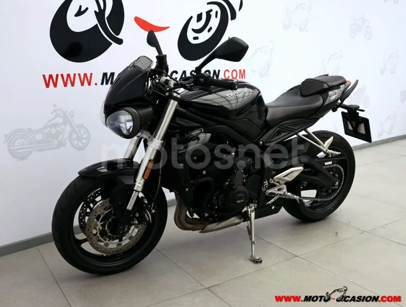 Triumph Street Triple - Vista 8
