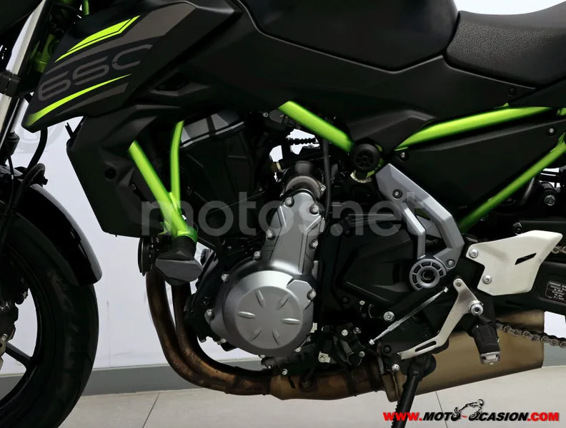 Kawasaki Z650 - Vista 10