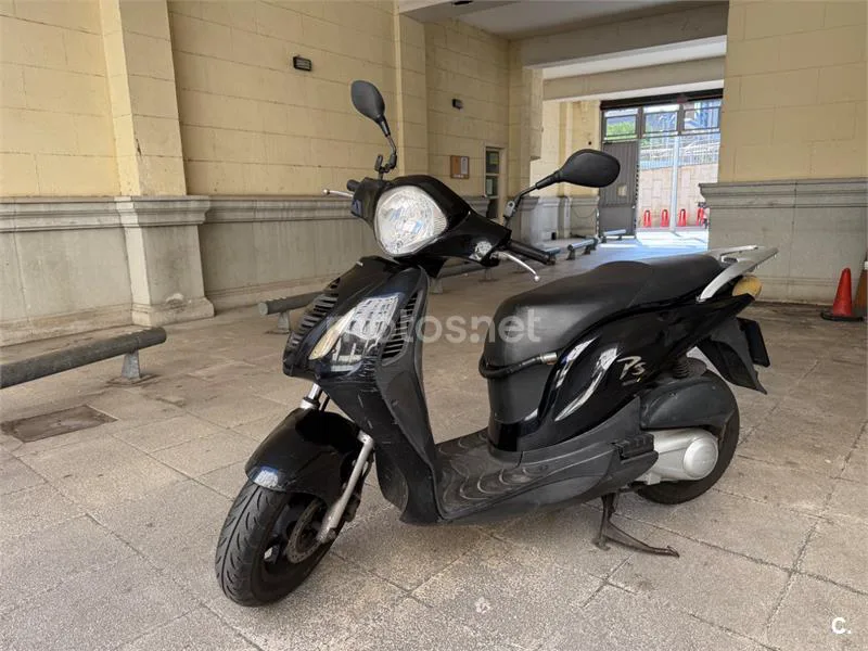 Honda @125 - Vista 3
