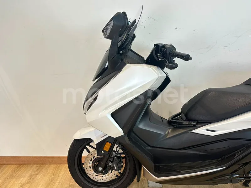Honda Forza 350 4990 € 2024 Barcelona - 2