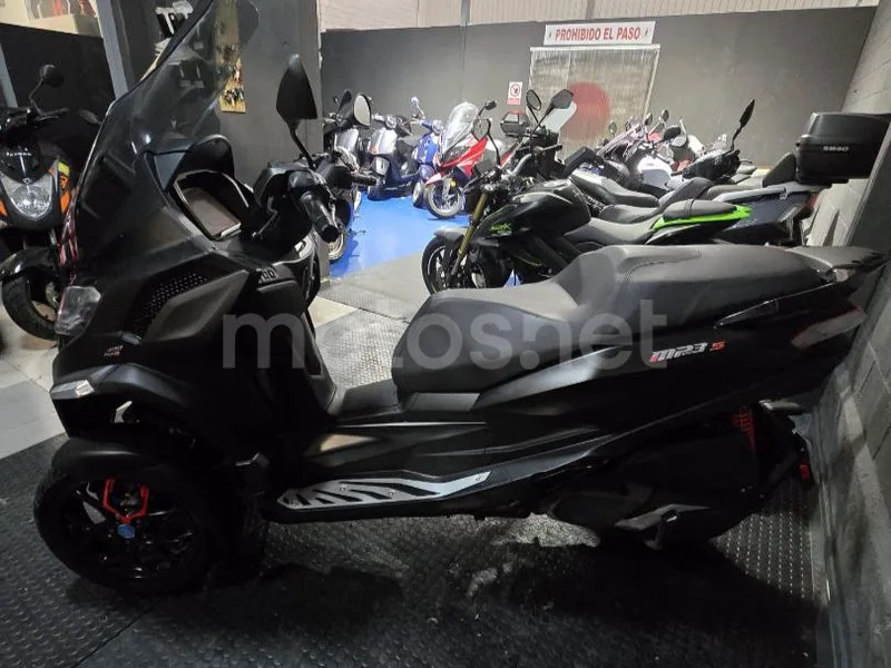 Piaggio MP3 6990 € 2024 Asturias - 2