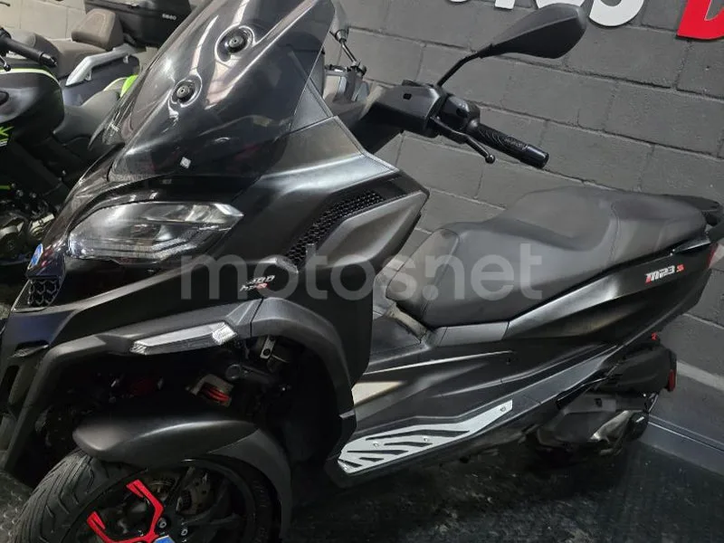 Piaggio MP3 - Vista 7