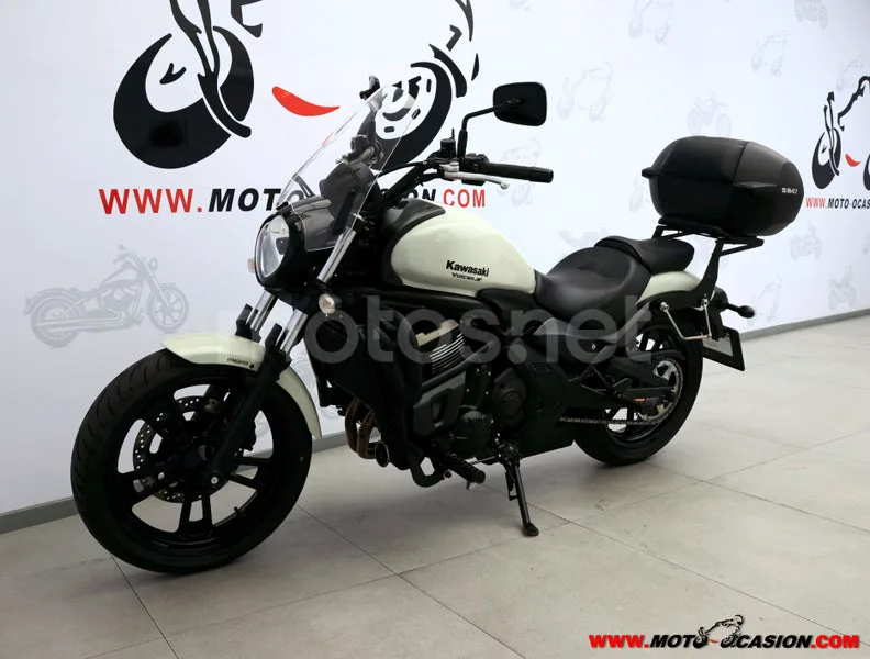 Kawasaki Vulcan S - Vista 8