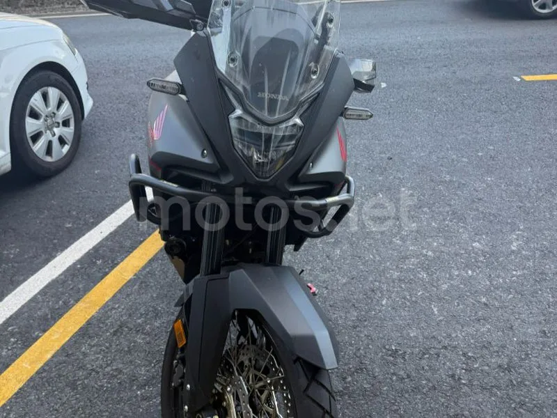 Honda XL750 Transalp - Vista 3