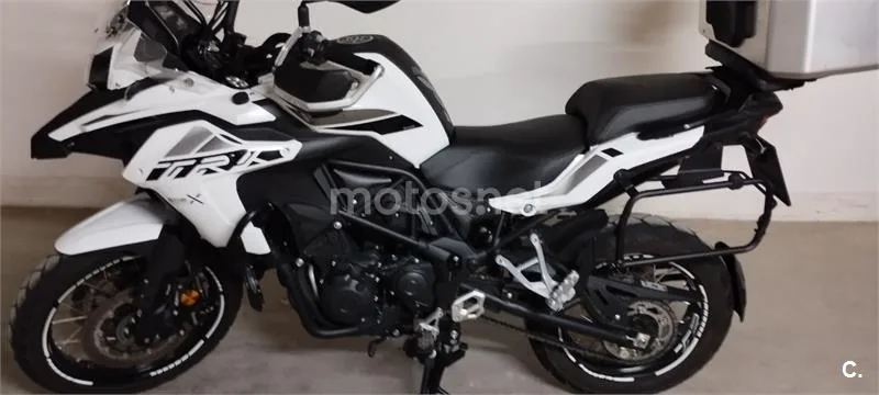 Benelli TRK 502 - Vista 15