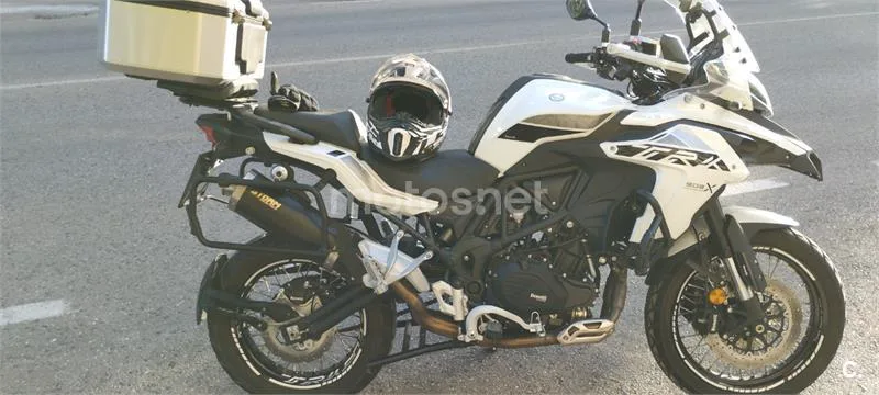 Benelli TRK 502 - Vista 19
