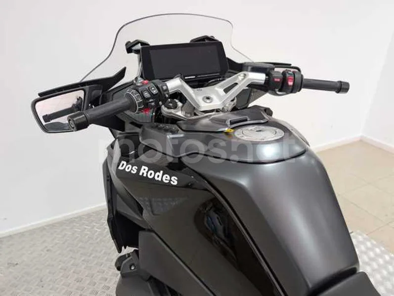 BMW R 1300 RT - Vista 14