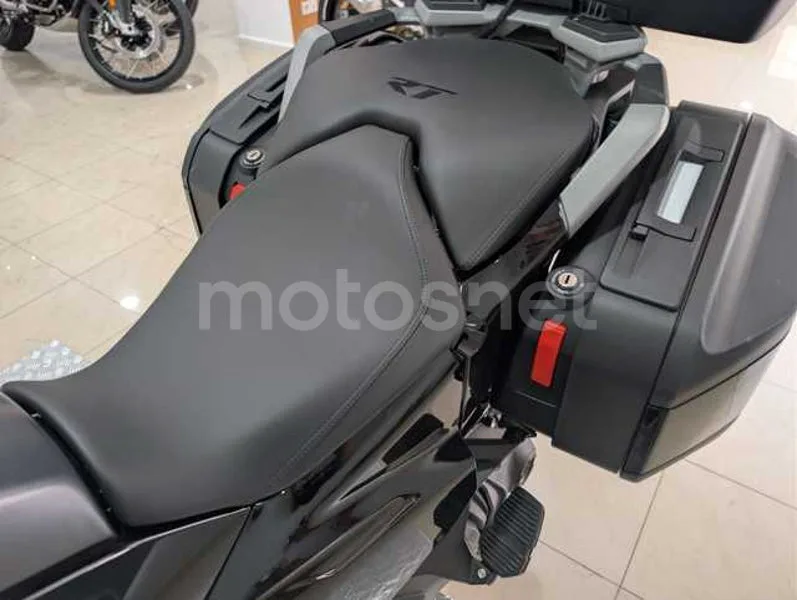 BMW R 1300 RT - Vista 18