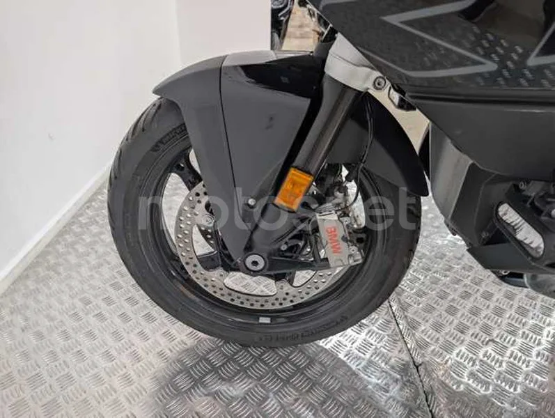 BMW R 1300 RT - Vista 20