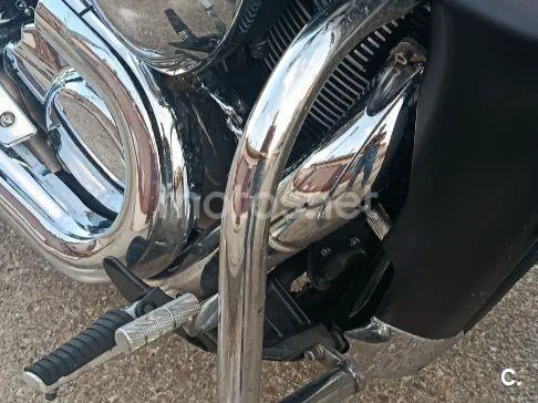 Suzuki Intruder M1800R - Vista 9