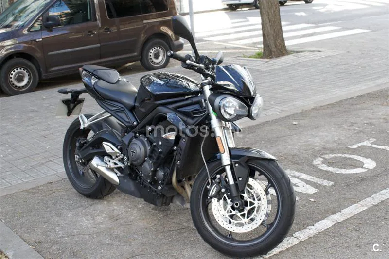 Triumph Street Triple 5800 € 2019 Barcelona - 2