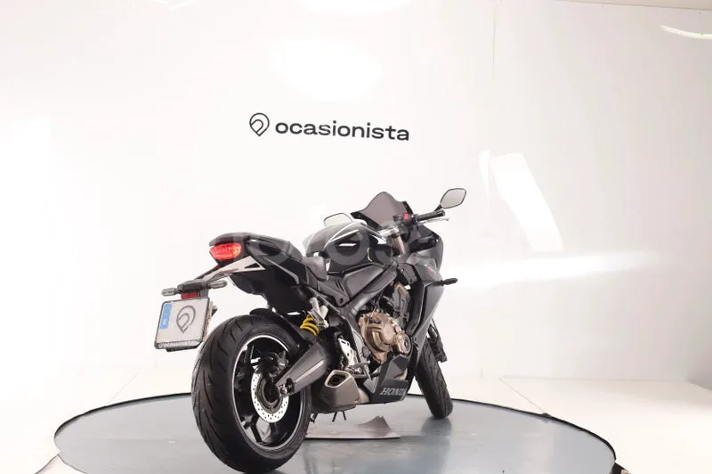 Honda CBR650R - Vista 3