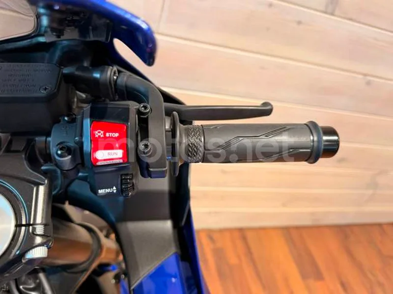 Yamaha YZF-R125 - Vista 14