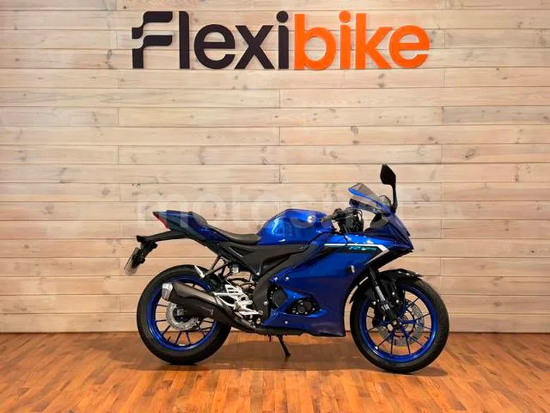 Yamaha YZF-R125 - Vista 3