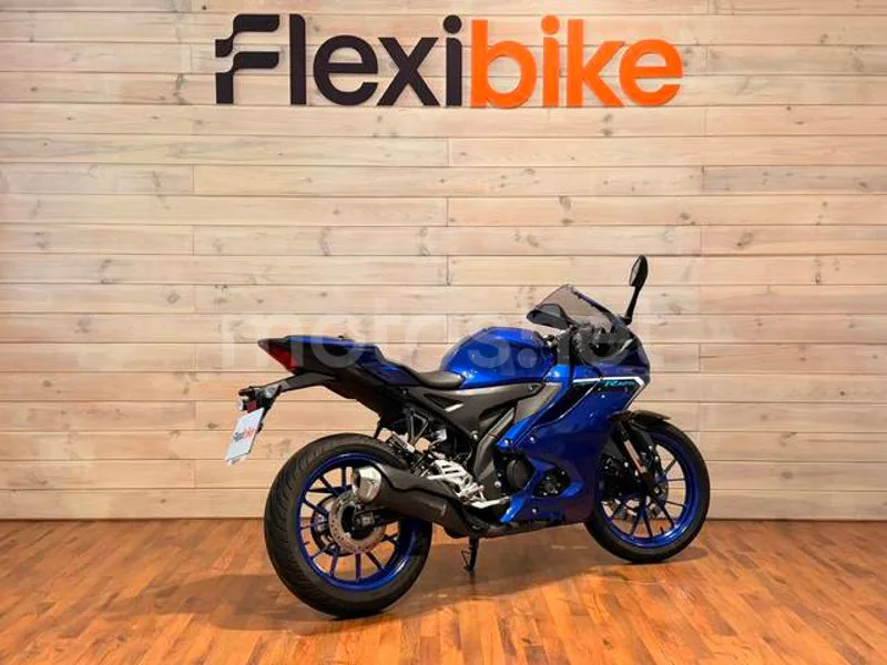 Yamaha YZF-R125 - Vista 4