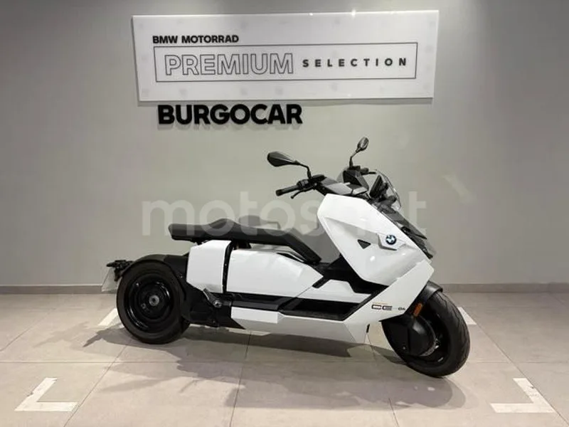 BMW CE 02 - Vista 4