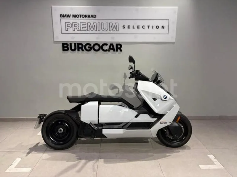 BMW CE 02 - Vista 5