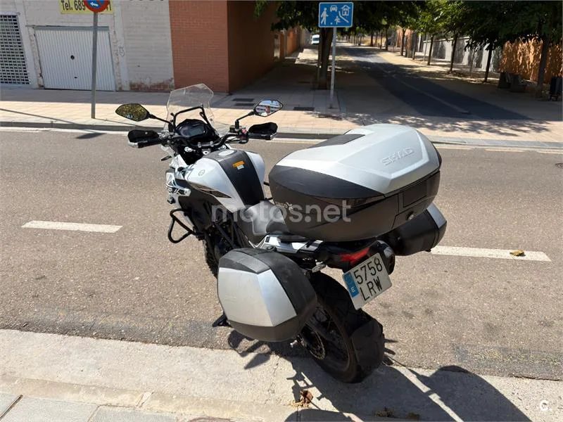 Benelli TRK 502 - Vista 3