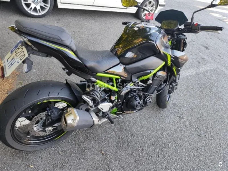 Kawasaki Z900 - Vista 7