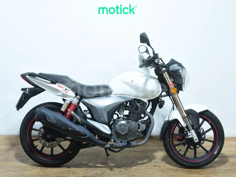 Keeway RKV 125 1580 € 2016 Barcelona - 2