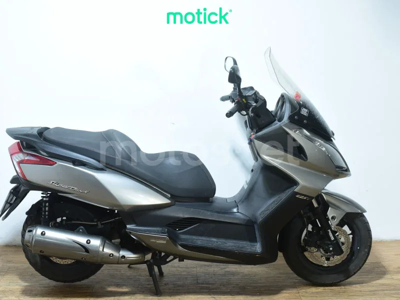 Kymco Super Dink 125 1960 € 2017 Barcelona - 2