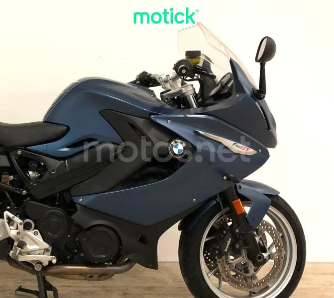 BMW F 800 GT - Vista 4