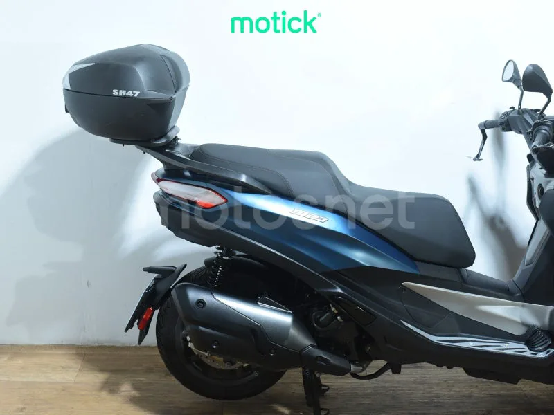 Piaggio MP3 530 Exclusive - Vista 3