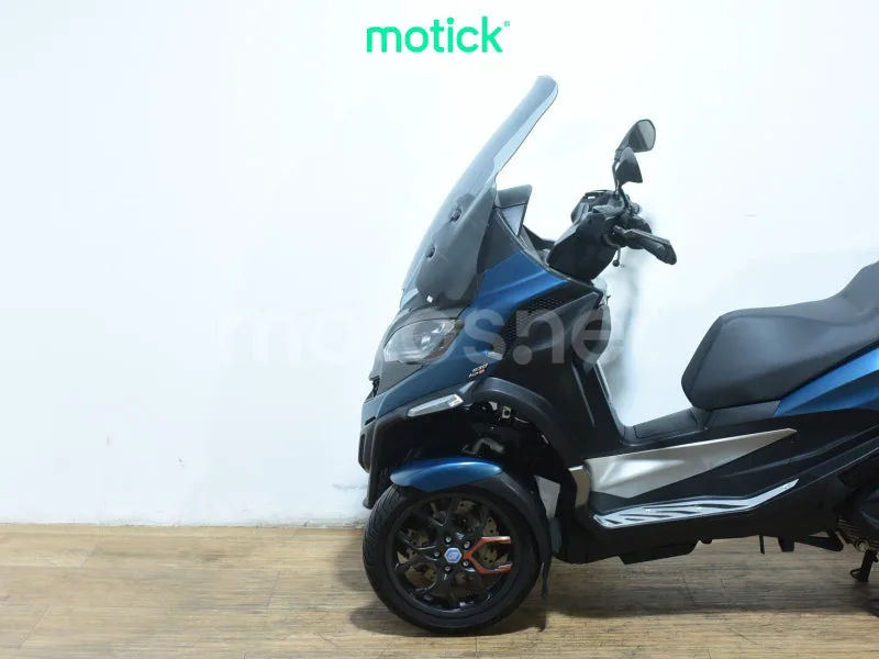 Piaggio MP3 530 Exclusive - Vista 8