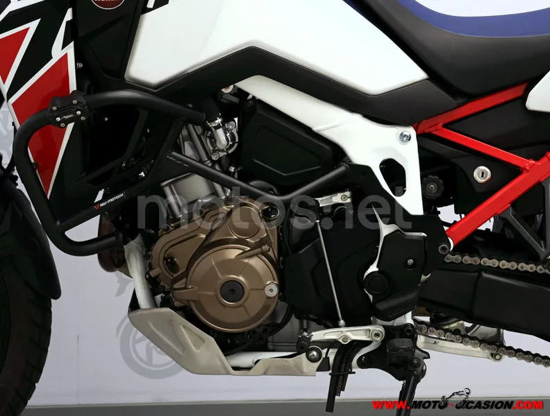 Honda CRF1100L Africa Twin - Vista 10